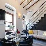 Evalia Apartamento *