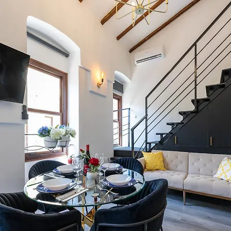 Evalia Apartman *
